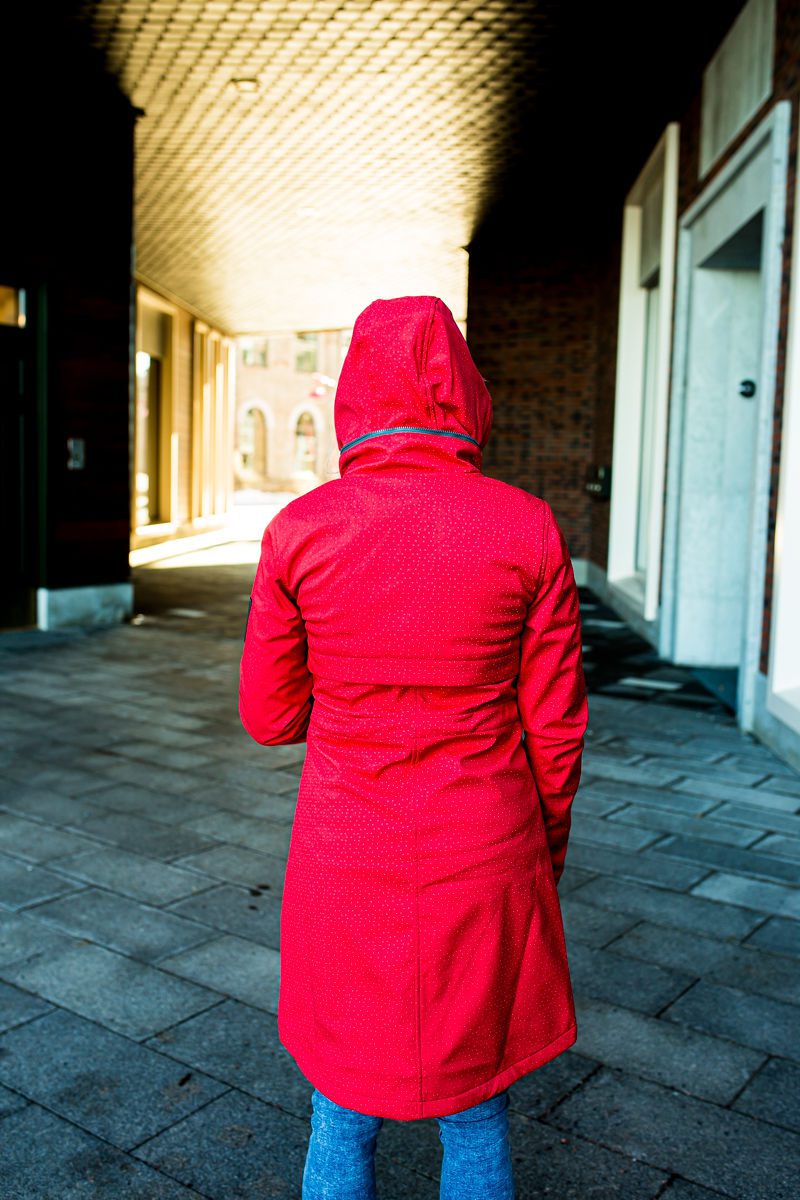 HUPPA stiilne punane taljesse lõikega softshell naiste kevad-sügis jope-KOHE LAOS -KIIRELT KOHAL